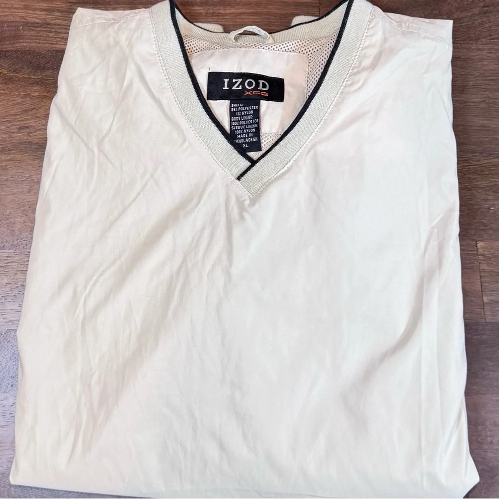Izod XFG Off-White V-Neck Windbreaker, Zip Pockets,‎ Size XL